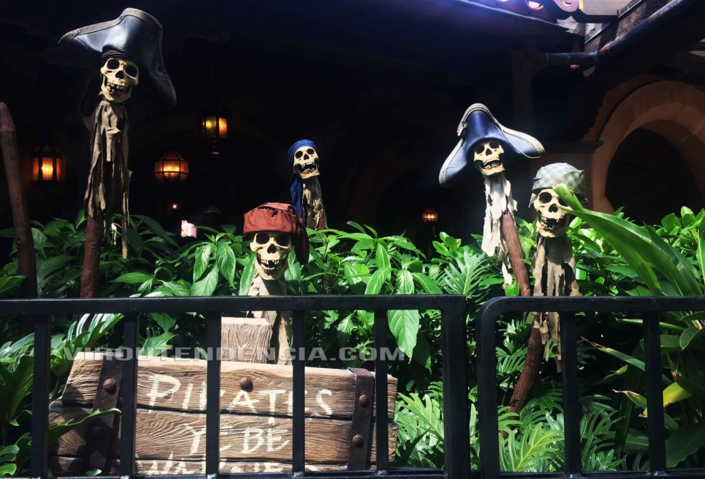Atracoes Piratas do Caribe Disney Orlando