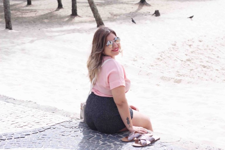 Look do Dia Camiseta Rosa
