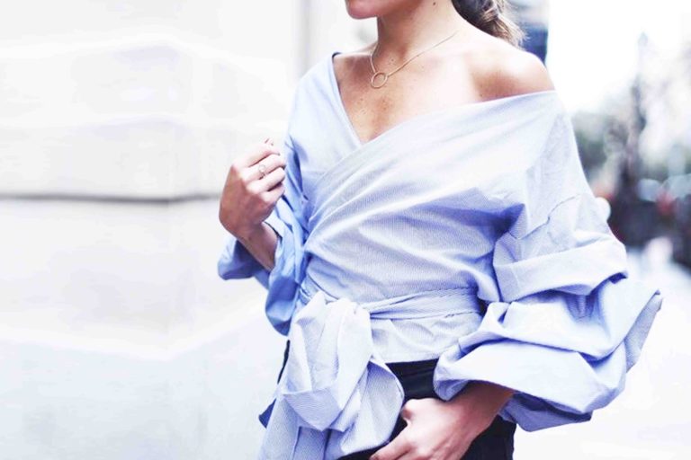 Como Usar Camisa Listrada de Azul e Branco Looks