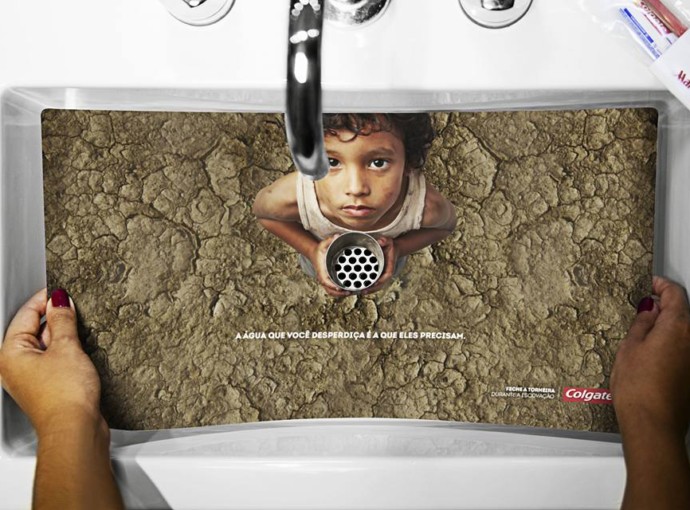 Dia Mundial da Agua Feche a Torneira Colgate
