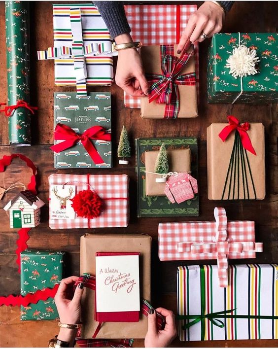 Ideias de presentes de Natal criativos: kits, cestas e lembranças especiais