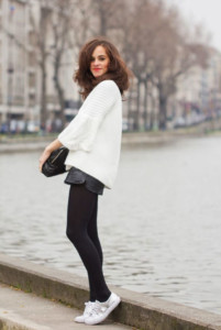 Como usar meia-calça no inverno? - 30 looks com meia calca preta, fina, meia-calça de bolinhas ou meia arrastão para usar este inverno.