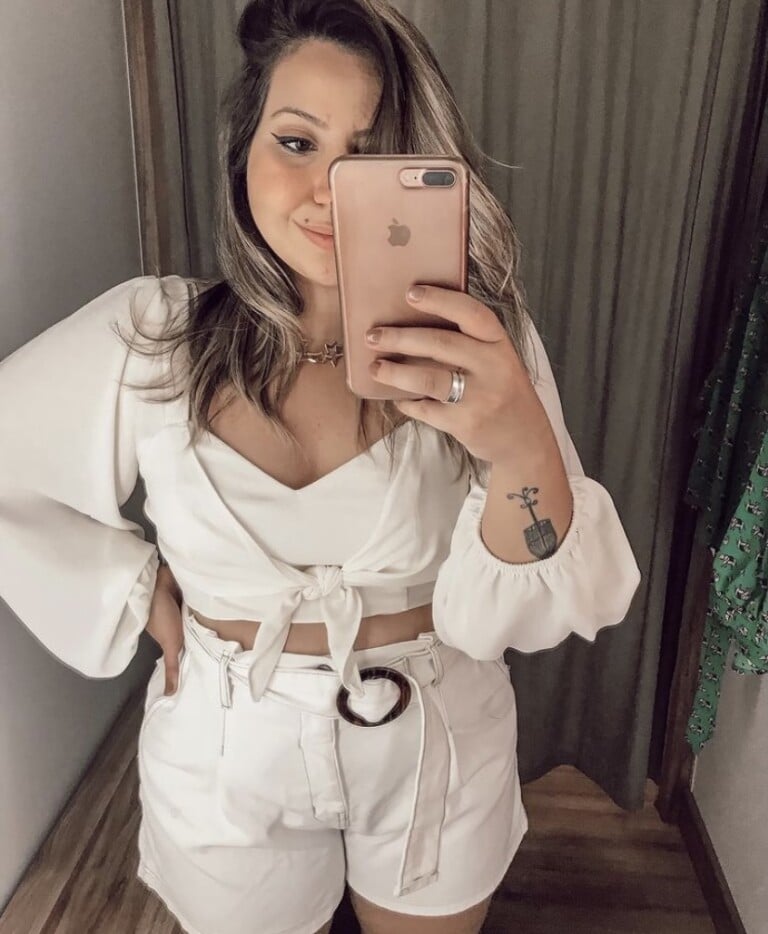 look midsize - maina belli - ideias de looks dia a dia - looks estilosos simples casual - trajes simples - ideias de looks 2022 - ideias de looks 2021